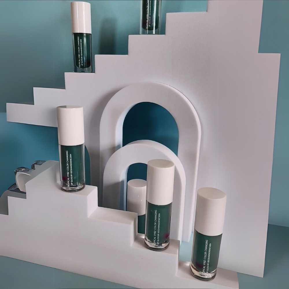 Tropical Vybz Color Changing Lip Gloss - Image 3